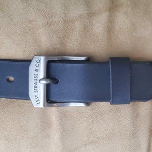 LEVI’S Genuine Italian Leather Belt Black #3648 Snap To Fit Your Buckle 38/95
